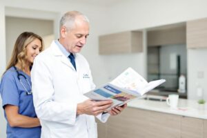 Comment choisir un laboratoire d'analyses fiable : 5 critères essentiels